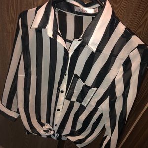 Stepped button up size Medium